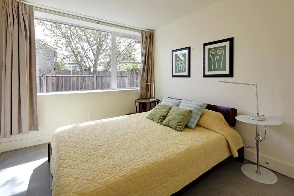 Leed Platinum Green Home Getaway Seattle Exterior photo
